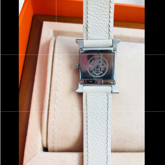 🚫SOLD🚫Authentic!💯Hermes H Hour small watch - Picture 8 of 10